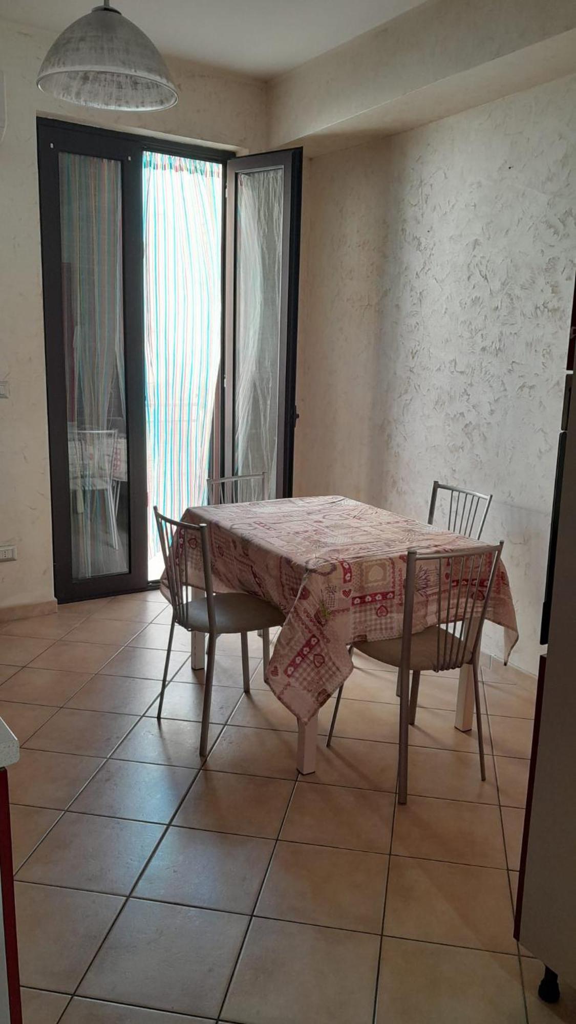 Anna'S Apartment - Milazzo Bagian luar foto
