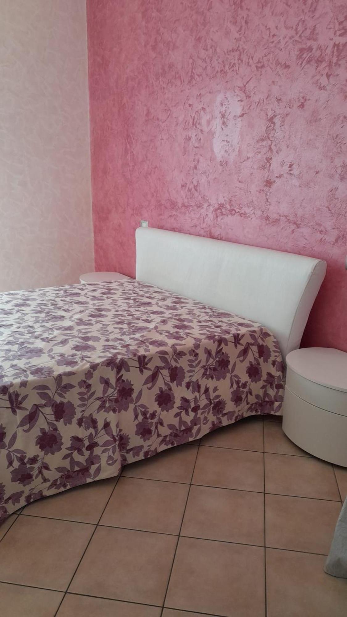 Anna'S Apartment - Milazzo Bagian luar foto